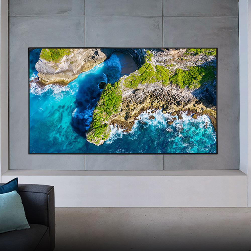 LG OLED65GXPUA 65" GX 4K Smart OLED TV w/ AI ThinQ (Scuffed Box)